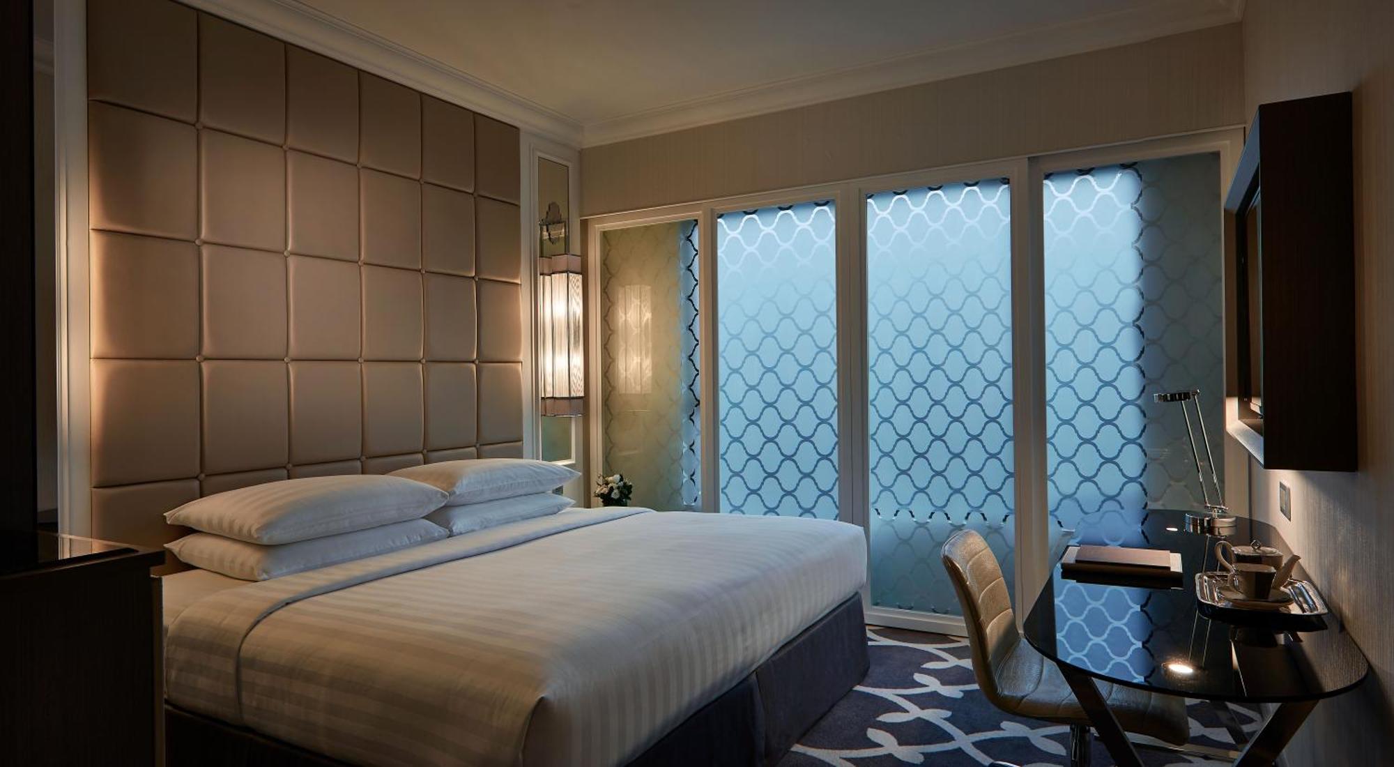 Dorsett Wanchai, Hotel